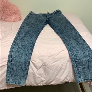 VIP dark stonewashed jeans